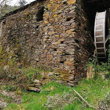 Casa do Avô Alváro - Refugio do Rei Casal do Rei  Exterior foto